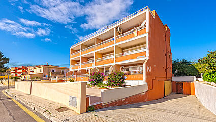 Complejo de apartamentos en Cala Fornells fachada exterior